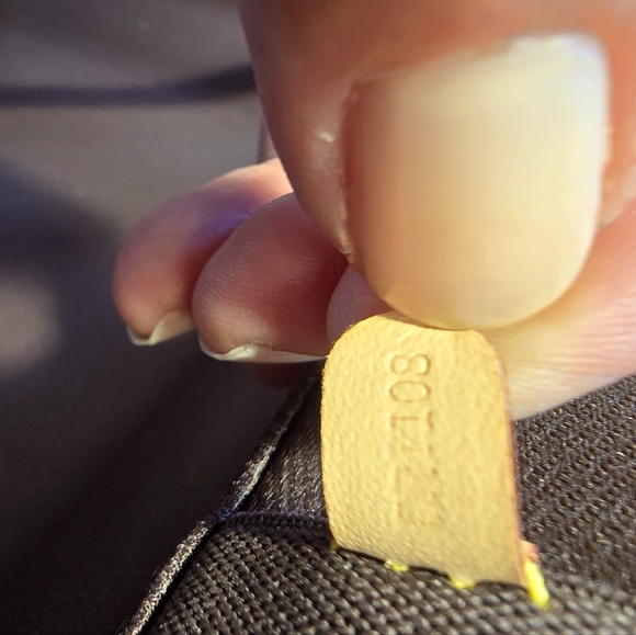 Louis Vuitton Horizon 55 Carry-On M23203 - Picture 14 of 15